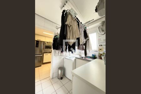 Apartamento para alugar com 144m², 3 quartos e 3 vagas Apartamento para alugar com 144m², 3 quartos e 3 vagasÁrea de Serviço