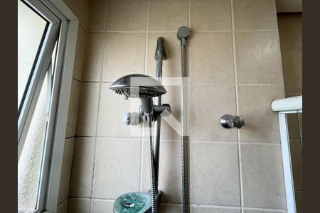 Apartamento para alugar com 144m², 3 quartos e 3 vagas Apartamento para alugar com 144m², 3 quartos e 3 vagasBanheiro da Suíte 2