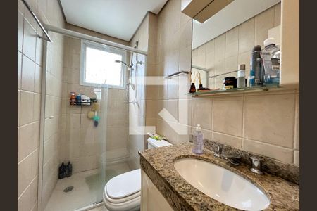 Apartamento para alugar com 144m², 3 quartos e 3 vagas Apartamento para alugar com 144m², 3 quartos e 3 vagasBanheiro da Suíte 2