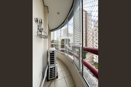 Apartamento para alugar com 144m², 3 quartos e 3 vagas Apartamento para alugar com 144m², 3 quartos e 3 vagasVaranda da Suíte 2