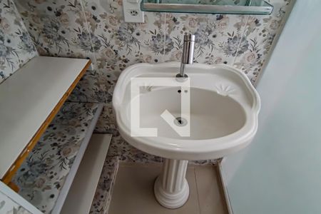 banheiro de casa para alugar com 1 quarto, 100m² em Tanque, Rio de Janeiro