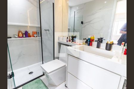 Apartamento à venda com 67m², 2 quartos e 1 vaga Apartamento à venda com 67m², 2 quartos e 1 vagaBanheiro da Suíte