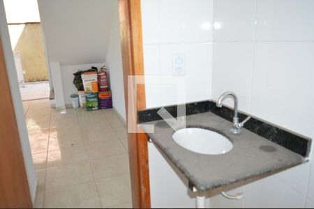 Lavabo de casa de condomínio à venda com 3 quartos, 87m² em Vale das Orquídeas, Contagem