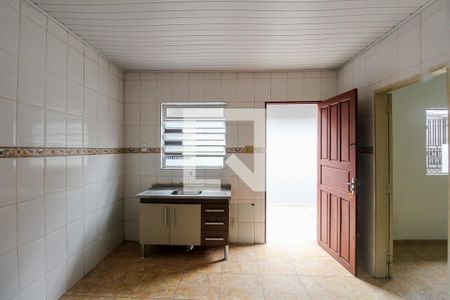 Sala/Cozinha de casa para alugar com 1 quarto, 45m² em Parque São Lucas, São Paulo