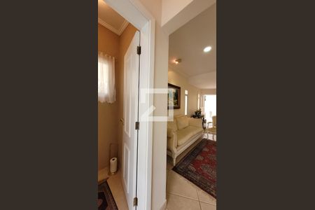 Casa de condomínio à venda com 250m², 4 quartos e 4 vagas Casa de condomínio à venda com 250m², 4 quartos e 4 vagasLavabo