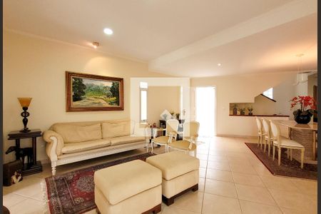 Sala de casa de condomínio à venda com 4 quartos, 242m² em Bairro das Palmeiras, Campinas