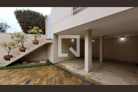 Casa de condomínio à venda com 250m², 4 quartos e 4 vagas Casa de condomínio à venda com 250m², 4 quartos e 4 vagasGaragem