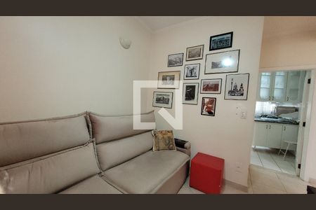 Casa de condomínio à venda com 250m², 4 quartos e 4 vagas Casa de condomínio à venda com 250m², 4 quartos e 4 vagasSala de TV