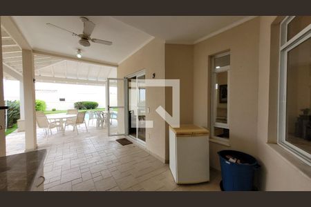 Casa de condomínio à venda com 250m², 4 quartos e 4 vagas Casa de condomínio à venda com 250m², 4 quartos e 4 vagasÁrea gourmet