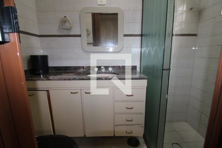 Quarto 1 - Banheiro de casa para alugar com 3 quartos, 133m² em Vila Gustavo, São Paulo