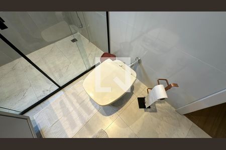 Casa à venda com 166m², 3 quartos e 4 vagas Casa à venda com 166m², 3 quartos e 4 vagasBanheiro