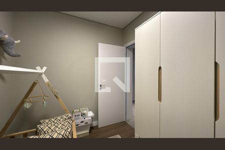 Casa à venda com 166m², 3 quartos e 4 vagas Casa à venda com 166m², 3 quartos e 4 vagasQuarto