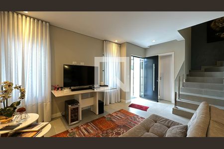 Sala de casa à venda com 3 quartos, 166m² em Santa Felicidade, Curitiba