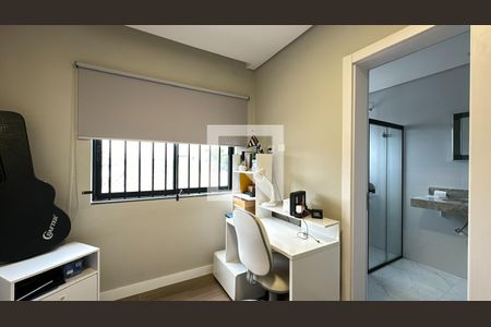 Casa à venda com 166m², 3 quartos e 4 vagas Casa à venda com 166m², 3 quartos e 4 vagasQuarto