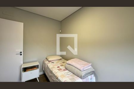 Casa à venda com 166m², 3 quartos e 4 vagas Casa à venda com 166m², 3 quartos e 4 vagasQuarto