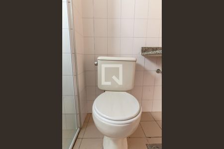 Apartamento à venda com 77m², 2 quartos e 1 vaga Apartamento à venda com 77m², 2 quartos e 1 vagaBanheiro Social