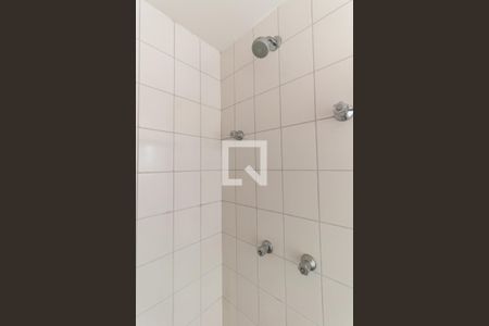 Apartamento à venda com 77m², 2 quartos e 1 vaga Apartamento à venda com 77m², 2 quartos e 1 vagaBanheiro do Quarto 1