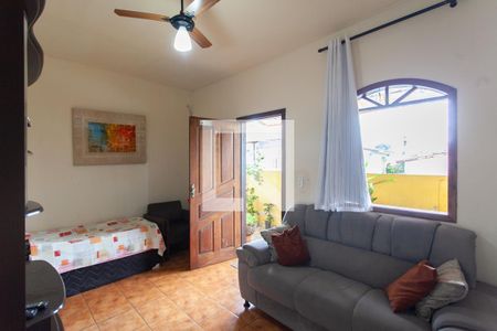 Sala de casa à venda com 2 quartos, 130m² em Mantiqueira, Belo Horizonte