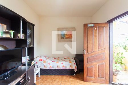 Sala de casa à venda com 2 quartos, 130m² em Mantiqueira, Belo Horizonte