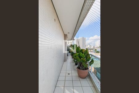 Apartamento à venda com 190m², 3 quartos e 2 vagasVaranda