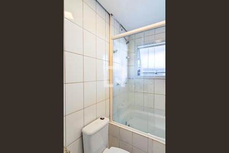 Apartamento à venda com 190m², 3 quartos e 2 vagasBanheiro da suíte