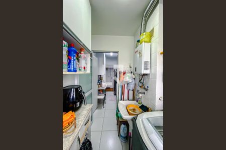 Apartamento para alugar com 65m², 2 quartos e 1 vagaÁrea de Serviço