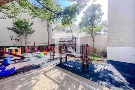 Apartamento para alugar com 65m², 2 quartos e 1 vagaÁrea comum - Playground