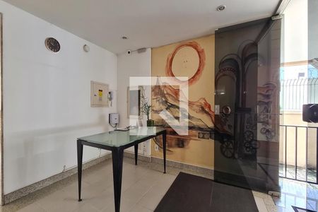 Hall social de apartamento para alugar com 2 quartos, 82m² em Méier, Rio de Janeiro