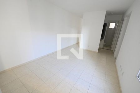 Sala de apartamento para alugar com 2 quartos, 46m² em Setor Residencial Porto Dourado, Goiânia