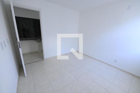 Quarto 1 de apartamento para alugar com 2 quartos, 46m² em Setor Residencial Porto Dourado, Goiânia