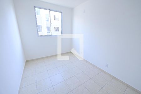 Quarto 2 de apartamento para alugar com 2 quartos, 46m² em Setor Residencial Porto Dourado, Goiânia