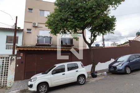 Casa à venda com 460m², 5 quartos e 6 vagas Casa à venda com 460m², 5 quartos e 6 vagasFachada Casa