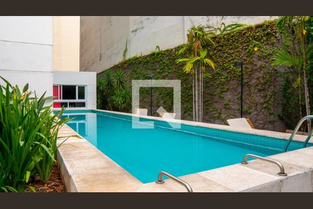 Studio à venda com 23m², 1 quarto e sem vagaPiscina