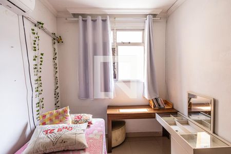 Quarto 2 de apartamento para alugar com 3 quartos, 120m² em Castelo, Belo Horizonte