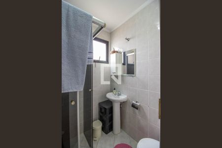 Apartamento à venda com 240m², 5 quartos e 3 vagas Apartamento à venda com 240m², 5 quartos e 3 vagasBanheiro da Suíte 3