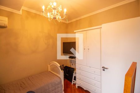 Apartamento à venda com 240m², 5 quartos e 3 vagas Apartamento à venda com 240m², 5 quartos e 3 vagasSuíte 2