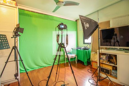 Apartamento à venda com 240m², 5 quartos e 3 vagas Apartamento à venda com 240m², 5 quartos e 3 vagasSuíte 3