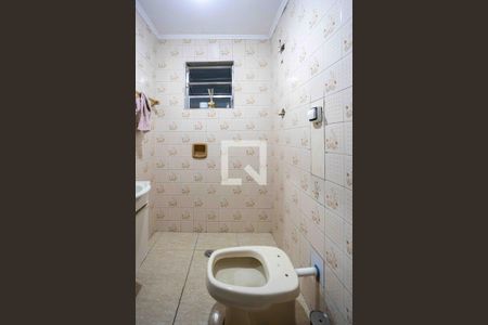 Banheiro 1 Casa 1 de casa à venda com 7 quartos, 410m² em Casa Grande, Diadema