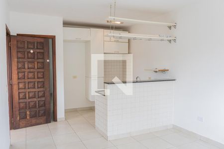 Sala/Cozinha de casa para alugar com 1 quarto, 60m² em Parque Ipe, São Paulo