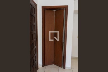 Casa para alugar com 60m², 1 quarto e 1 vagaQuarto