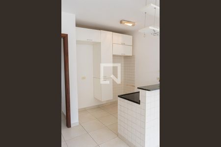 Sala/Cozinha de casa para alugar com 1 quarto, 60m² em Parque Ipe, São Paulo