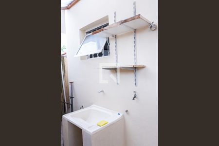 Casa para alugar com 60m², 1 quarto e 1 vagaDetalhe