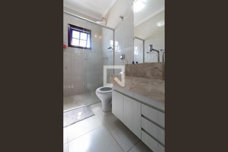 Casa à venda com 160m², 3 quartos e 2 vagasBanheiro do Quarto 1