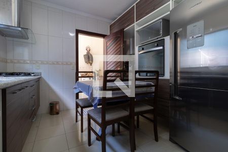 Casa à venda com 160m², 3 quartos e 2 vagasCozinha