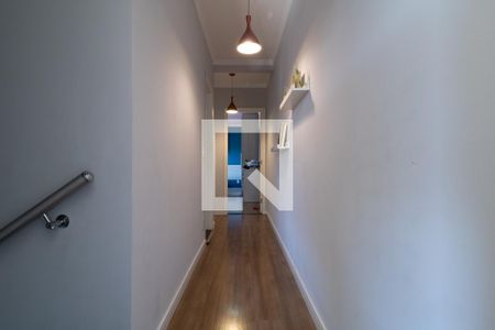 Casa à venda com 160m², 3 quartos e 2 vagasCorredor