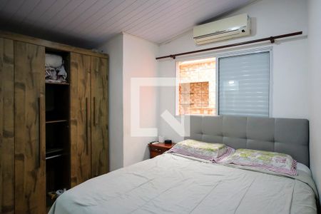Casa à venda com 139m², 4 quartos e 2 vagasSuíte 2