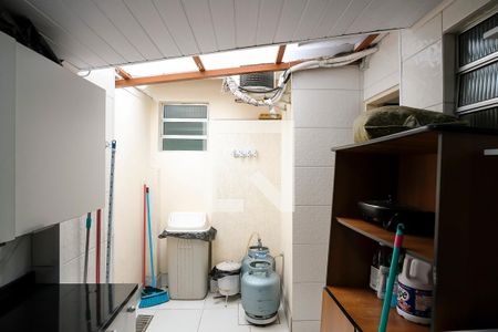 Casa à venda com 139m², 4 quartos e 2 vagasÁrea de Serviço