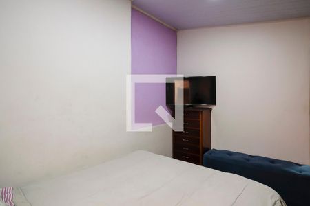 Casa à venda com 139m², 4 quartos e 2 vagasSuíte 2