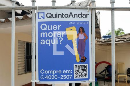 Casa à venda com 139m², 4 quartos e 2 vagasFachada