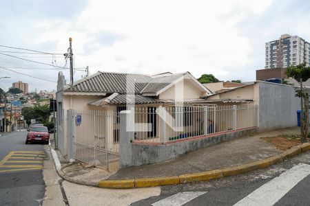 Casa à venda com 139m², 4 quartos e 2 vagasFachada